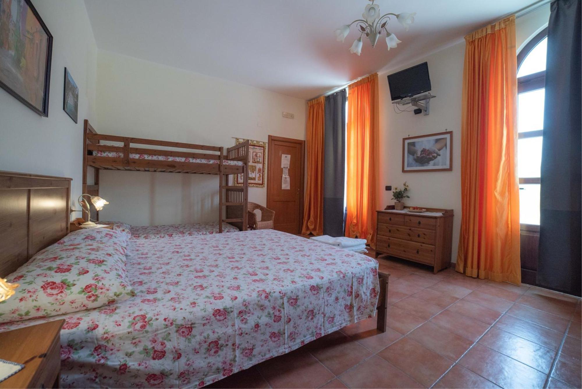 Agriturismo Fiori D'Arancio Palagiano Extérieur photo
